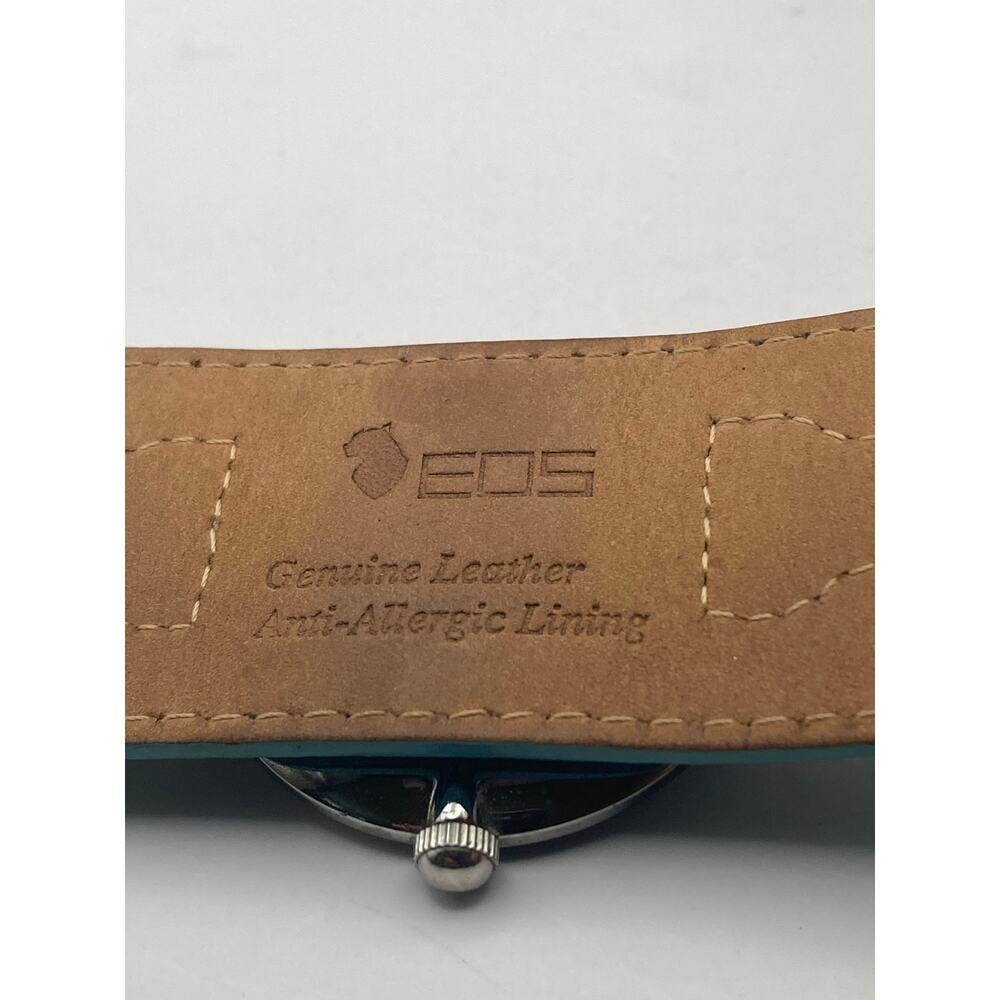 Beautiful EOS New York Womens Watch 43mm Leather Adjustable Band - Fresh battery - Picture 12 of 13